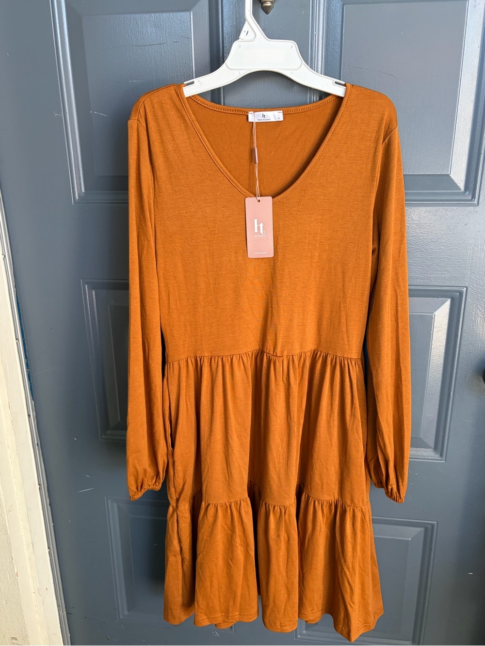 H by Halston Burnt Orange Long-Sleeve Tiered V-Neck Dress